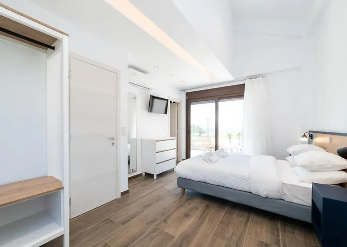 Argilos & Argilos Deluxe Residential Complexes Ofrínion