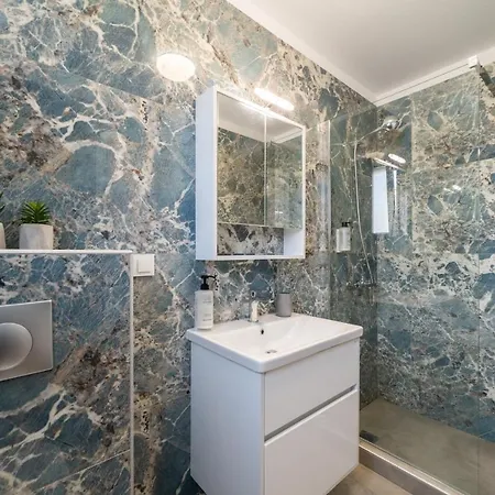 Argilos & Argilos Deluxe Residential Complexes *