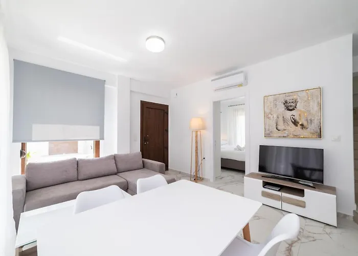 Argilos & Argilos Deluxe Residential Complexes *