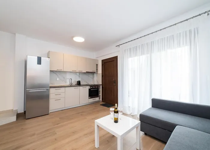 Argilos & Argilos Deluxe Residential Complexes *